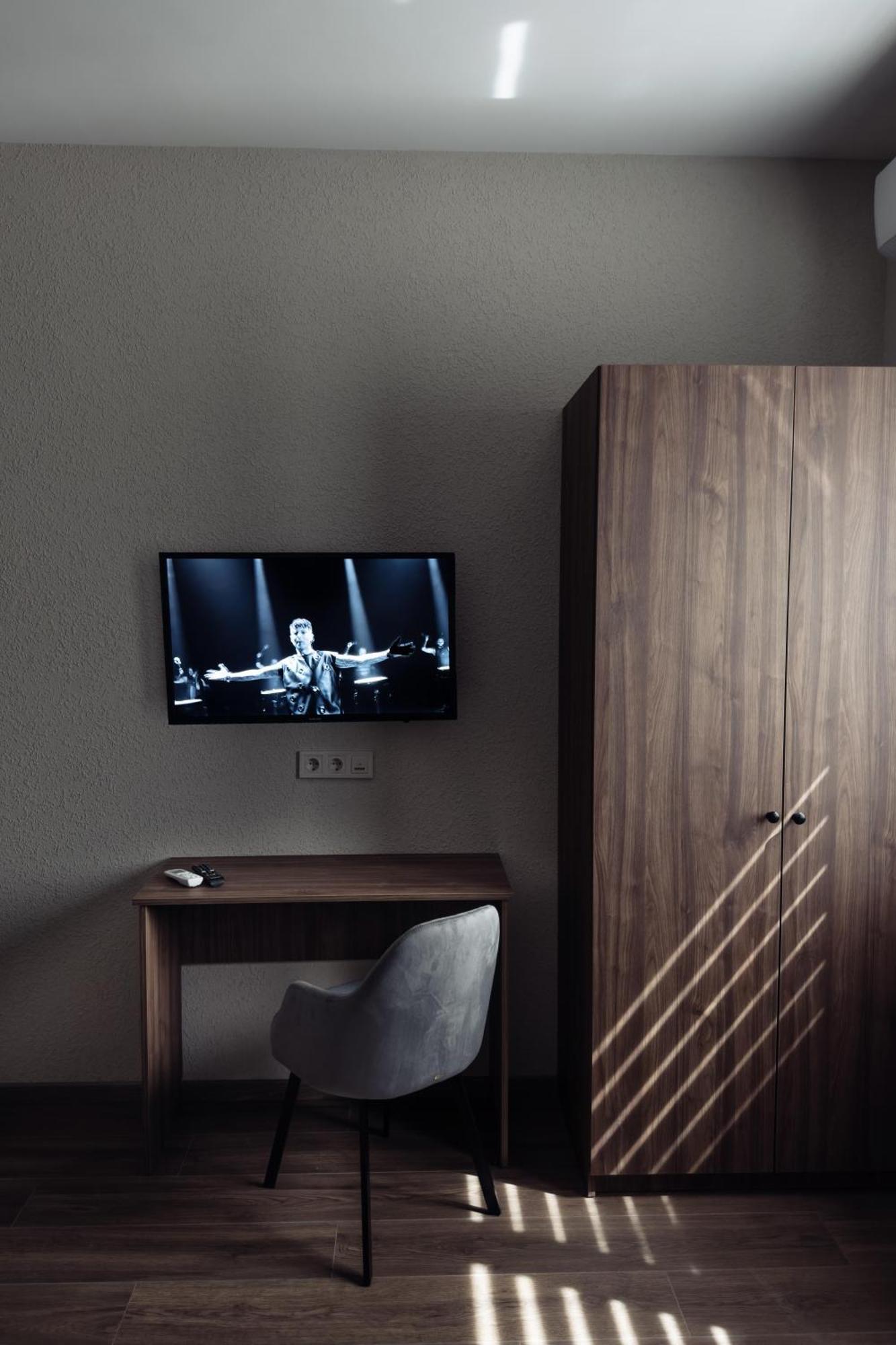 Nesvit Hotel Kijów Zewnętrze zdjęcie