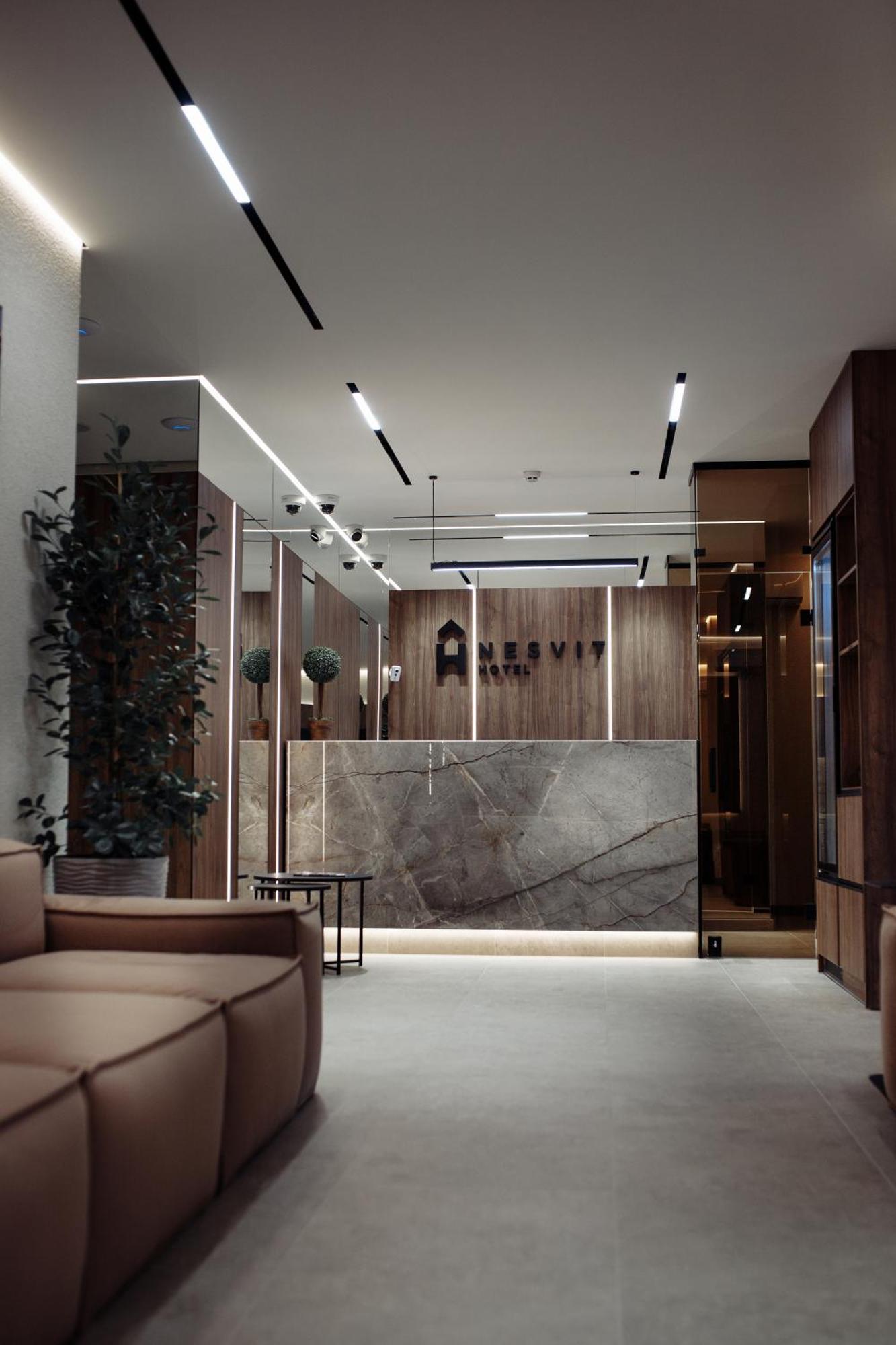 Nesvit Hotel Kijów Zewnętrze zdjęcie